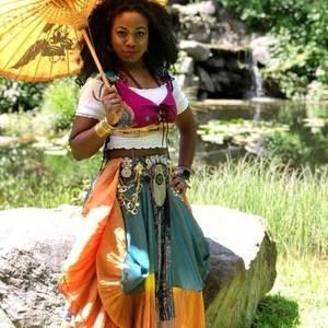 Meet your Posher, Nicole